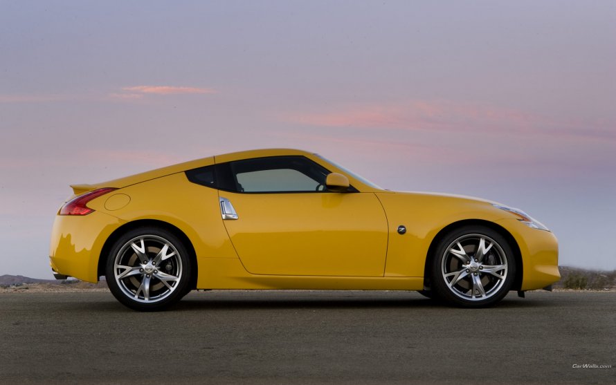 2010 Nissan 370