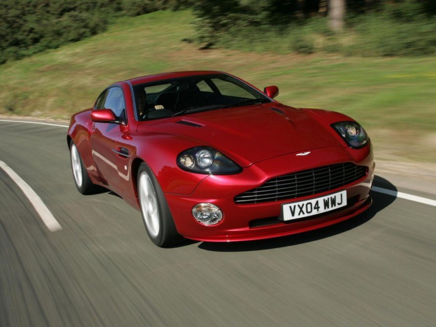 Aston Martin v12 Vanquish