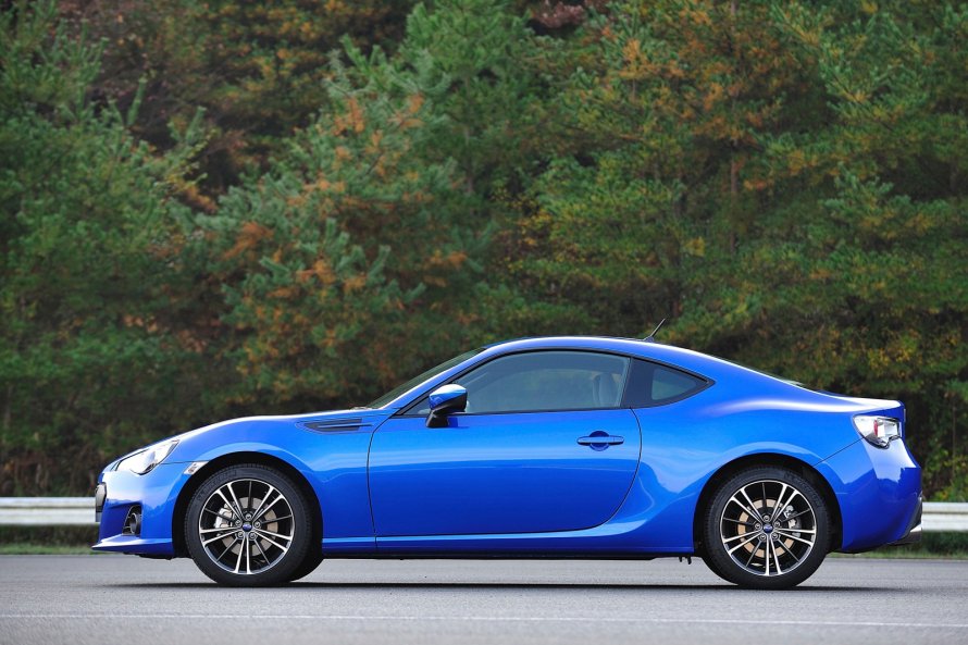 Субару купе BRZ