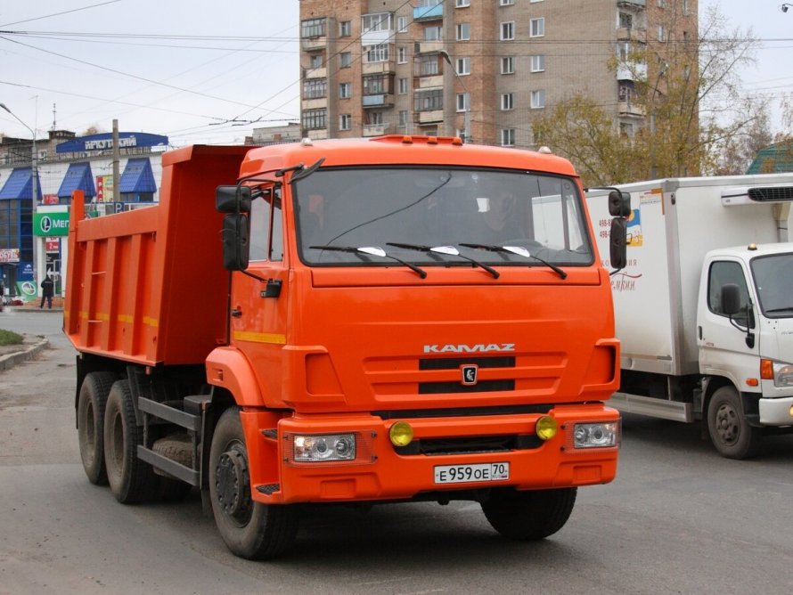 КАМАЗ 555