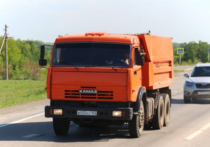 КАМАЗ 5511 самосвал оранжевый