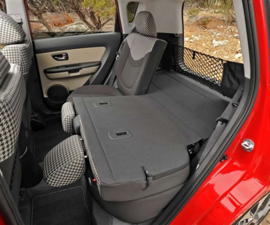 Kia Soul 2019 салон багажник