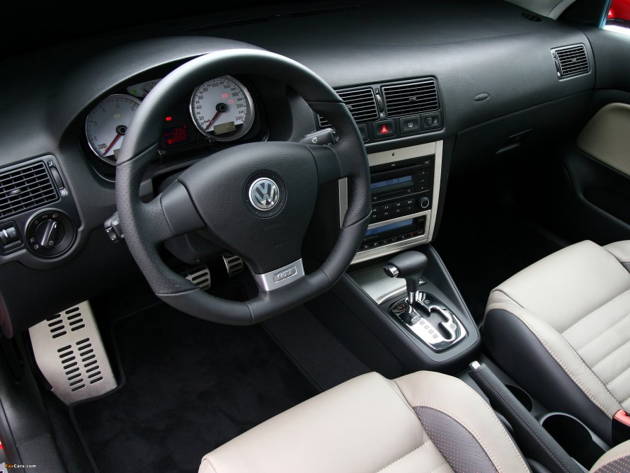 Golf 4 салон