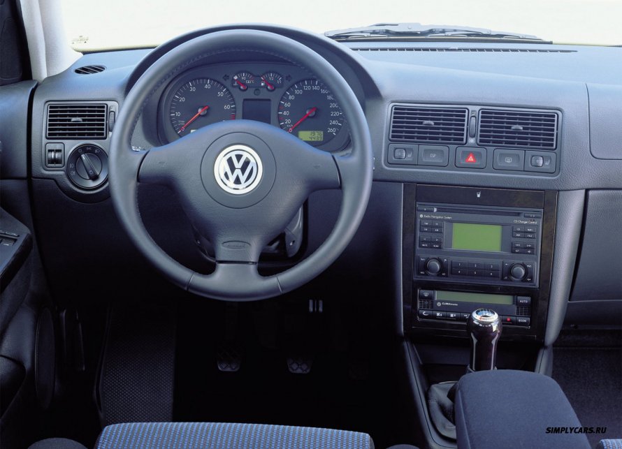 VW Golf 4