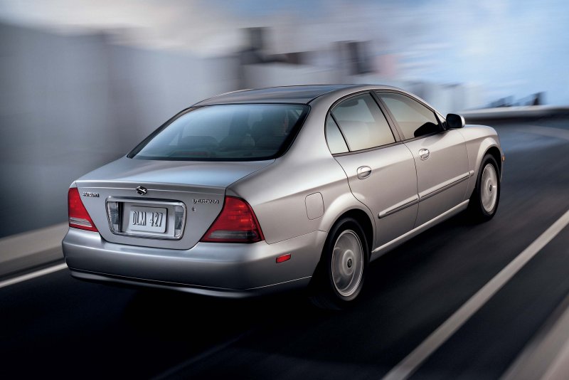 Suzuki Verona 2004 2,5