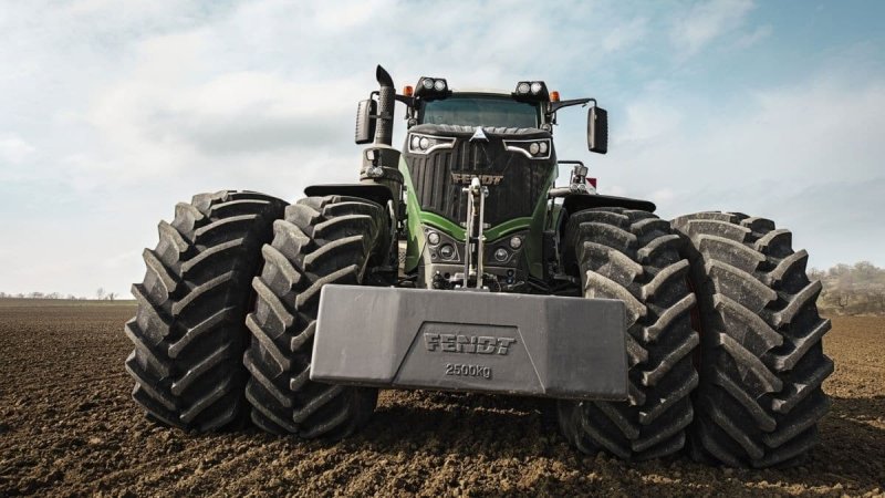 Трактор "Fendt 1050 Vario"
