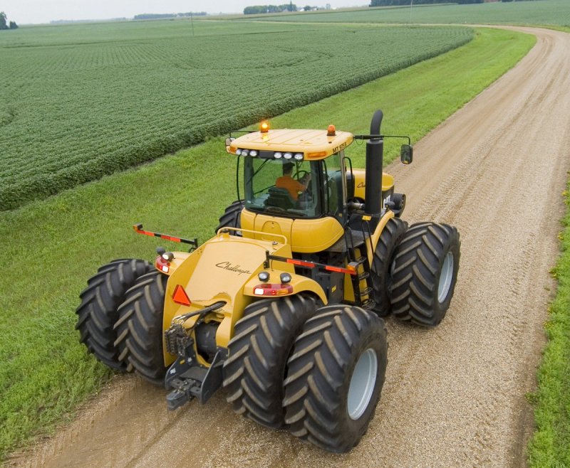 Challenger MT 975