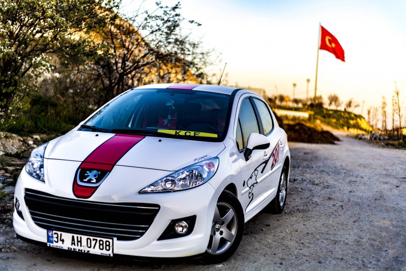 Peugeot 207 RC винил