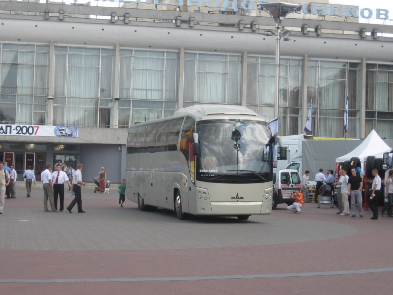 МАЗ-251 автобус раскраска для футбола
