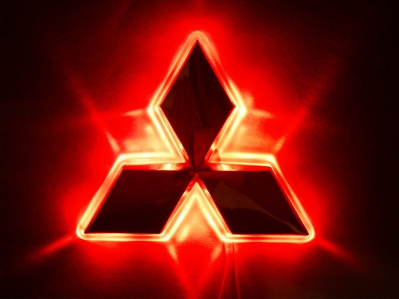 Mitsubishi значок