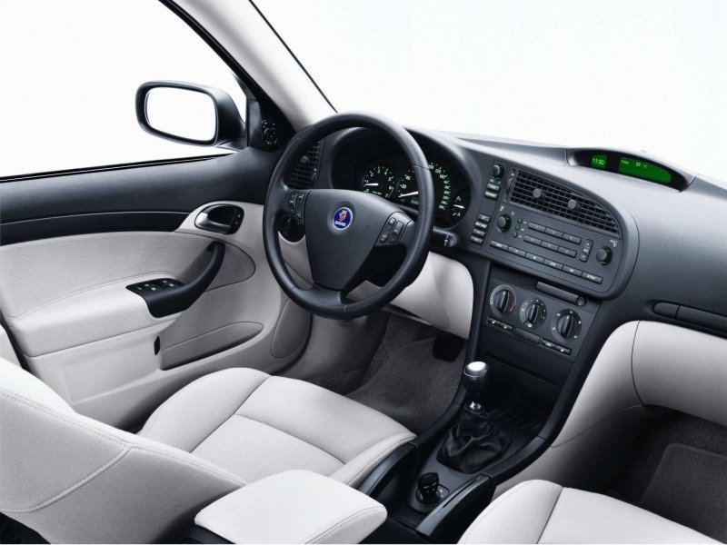 Saab 9-3 салон