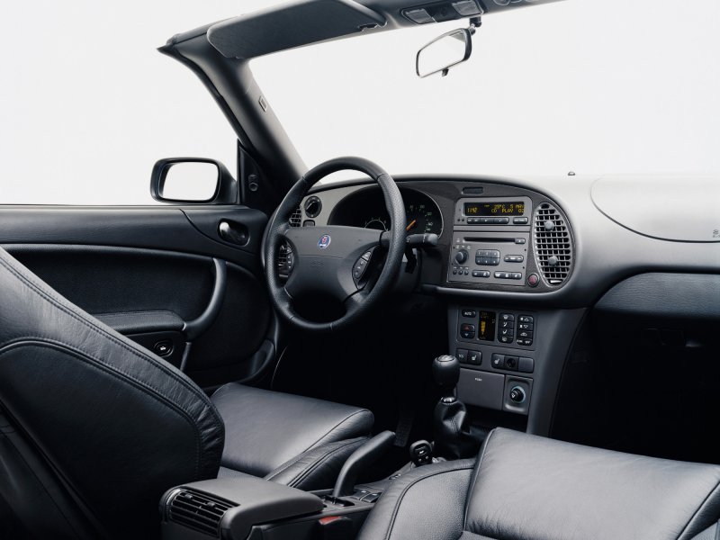 Saab 9-3 2002 салон