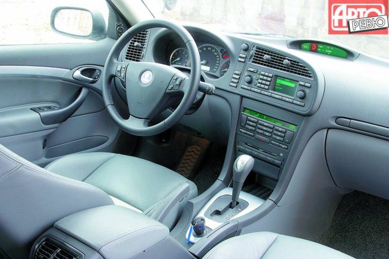 Saab 9-3 Рестайлинг салон