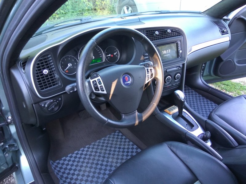 Saab 9-3 салон 2003 год