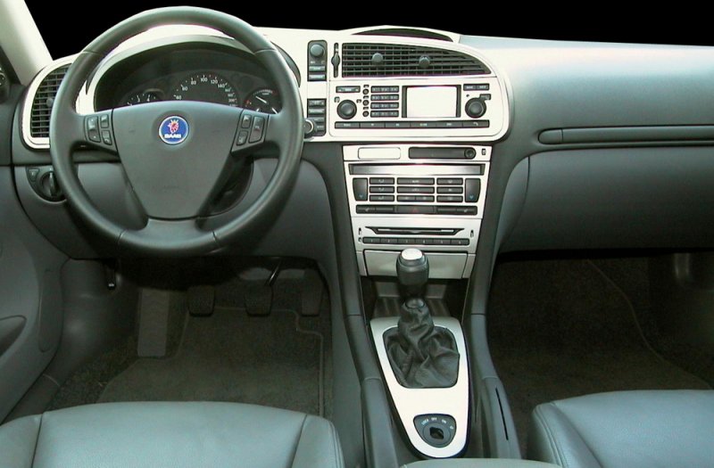 Saab 9-3 2003 салон