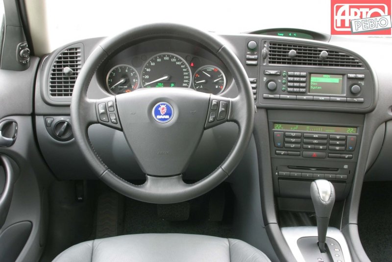 Saab 9-3 2003 салон