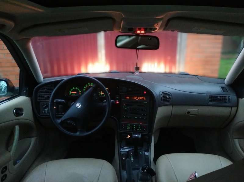 Saab 9-3 2002 салон