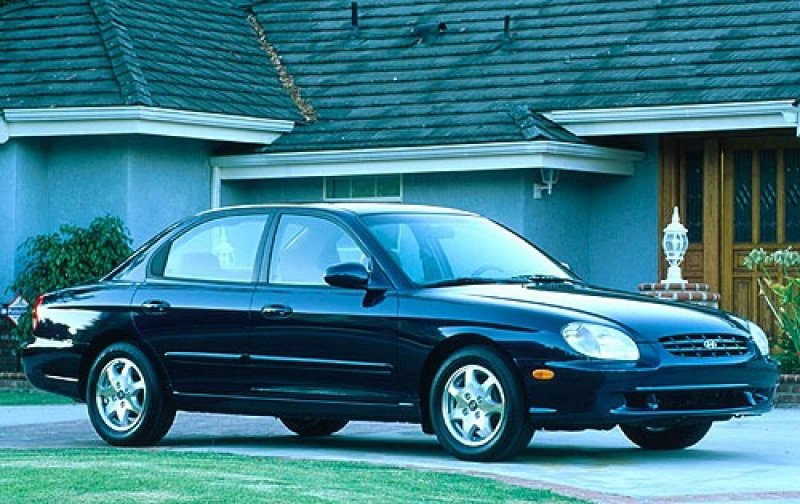 Hyundai Sonata 1 поколение