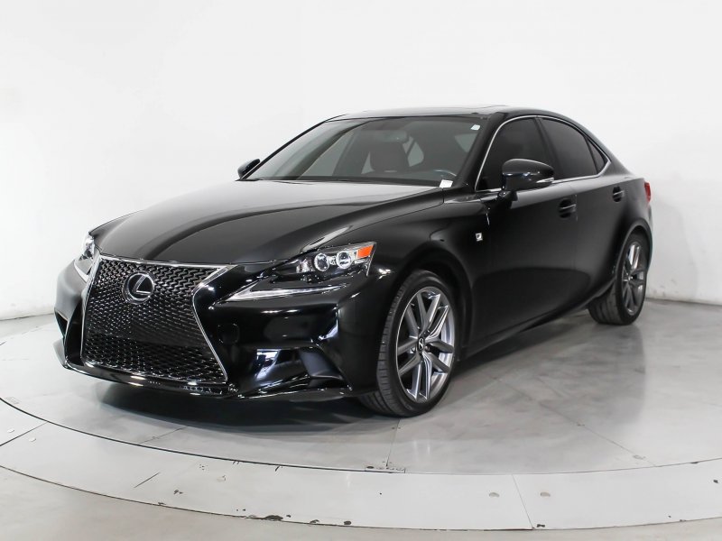 Lexus is 250 2015 f Sport