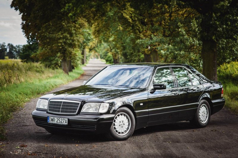 Mercedes-Benz w140