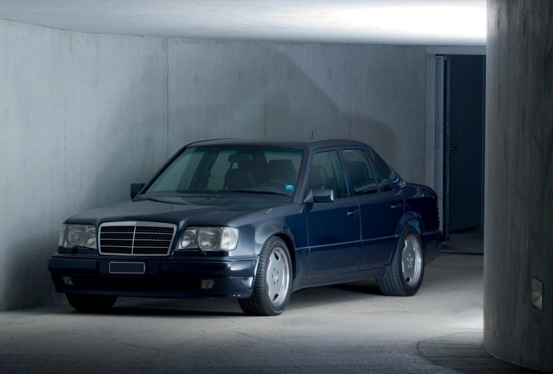 Mercedes Benz e 90х