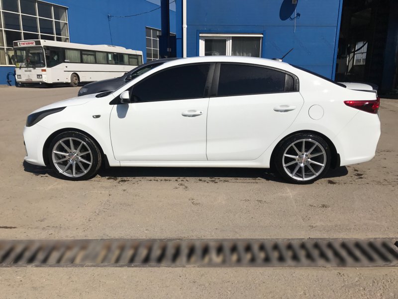 Kia Rio 2017 r17