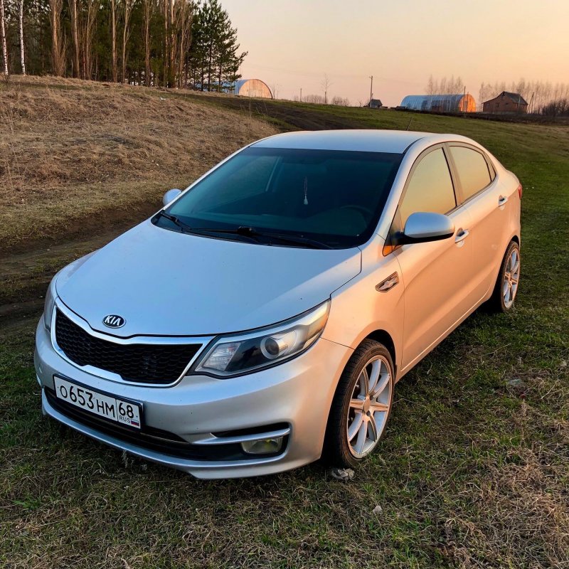Kia Rio r3