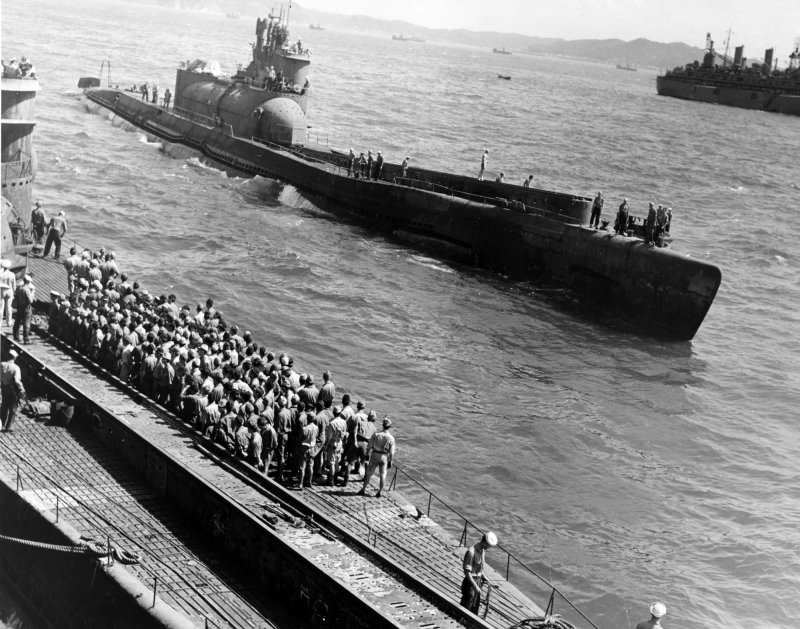Японская подводная лодка i-400