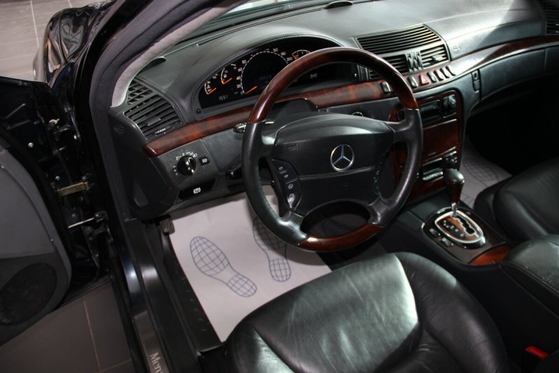 Mercedes Benz s class w220 салон