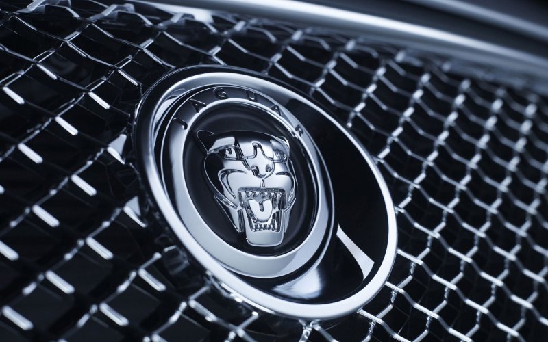 Значки спортивных автомобилей
