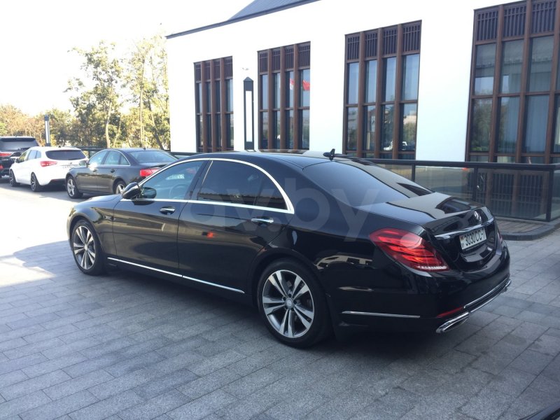 Mercedes Benz s class 2010