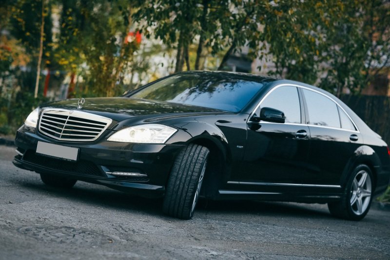 Mercedes s class w221