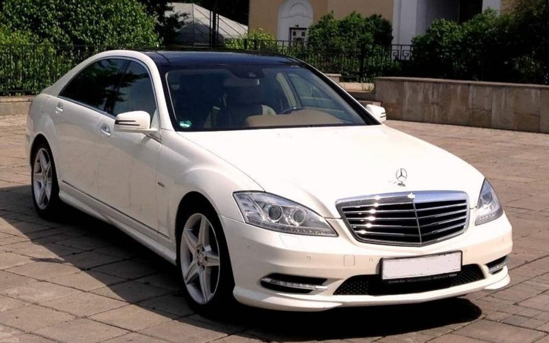 Mercedes Benz s500 w221