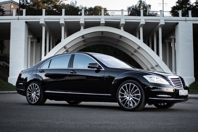 Mercedes s class w222 белый