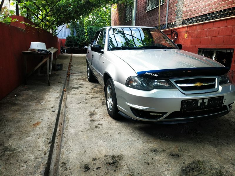 Черная решетка Daewoo Nexia n150