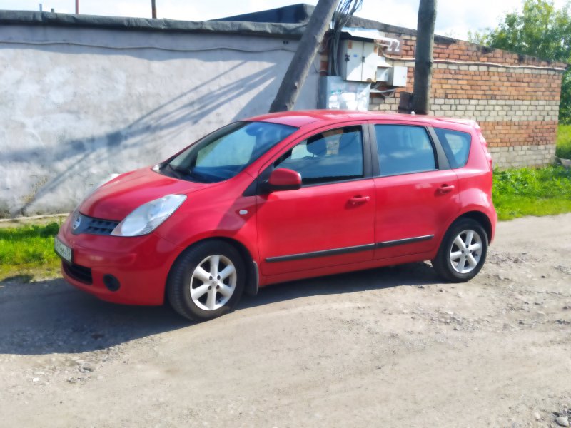 Nissan Note универсал