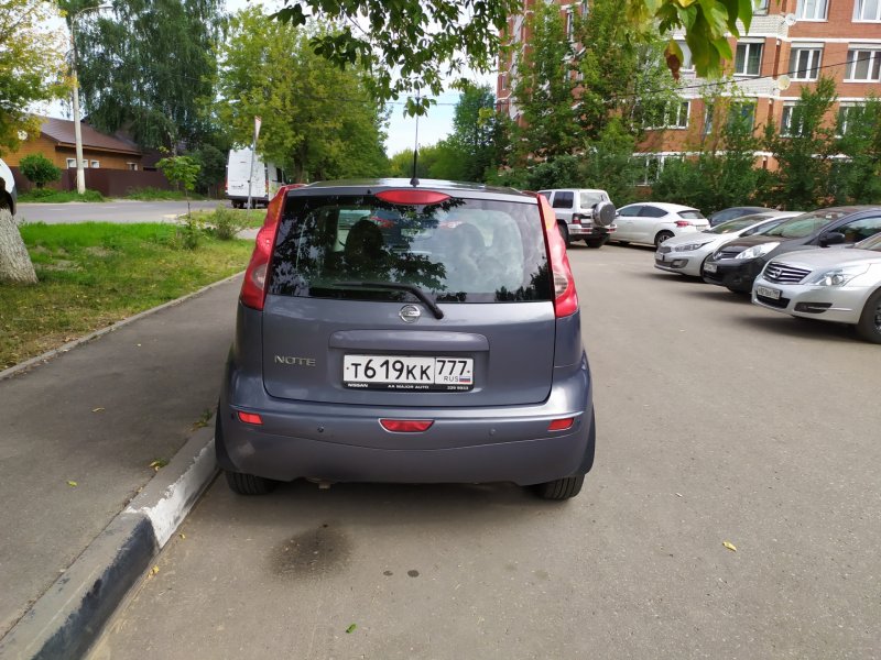 Ниссан ноут енот