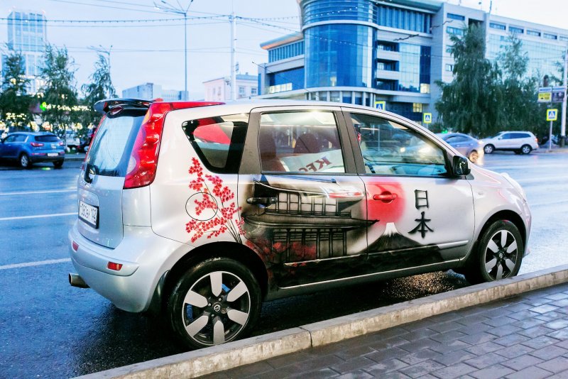 Nissan Note енот