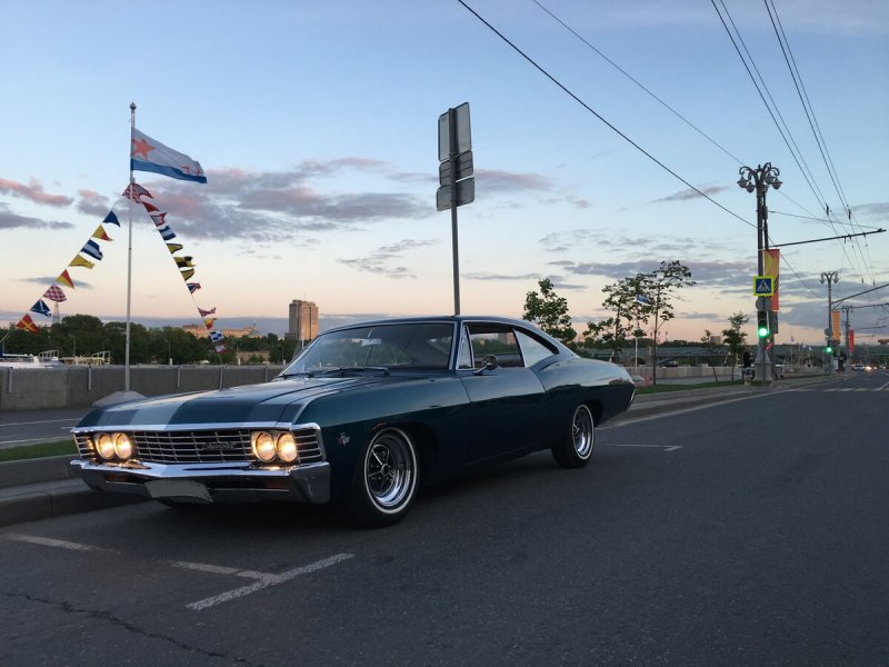 Chevrolet Impala SS 427
