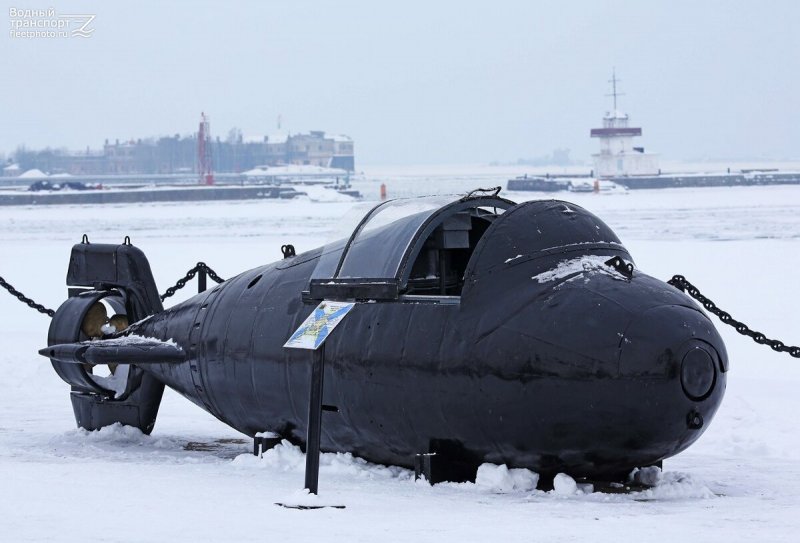 Сверхмалая подводная лодка «Тритон - 1м»