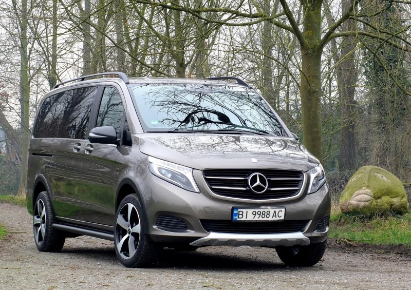 Mercedes v-class w447