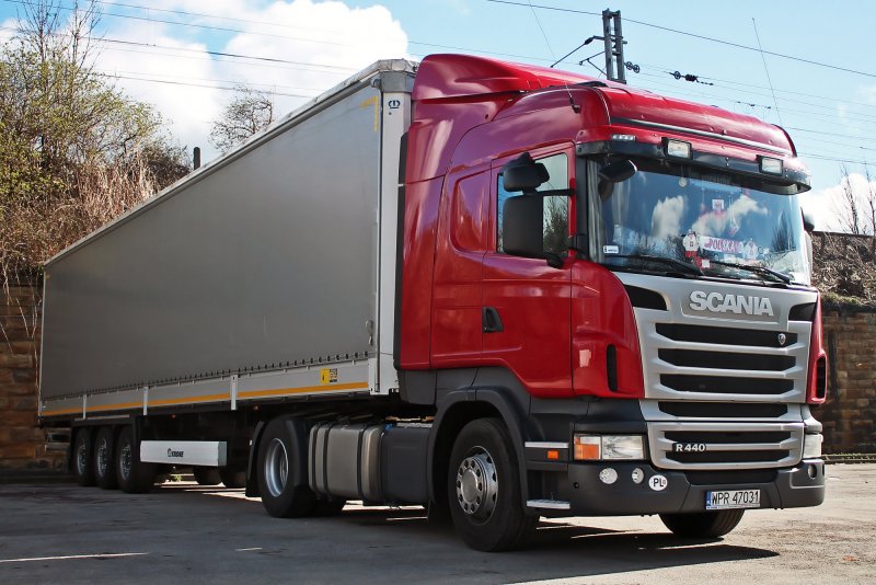 Scania 440