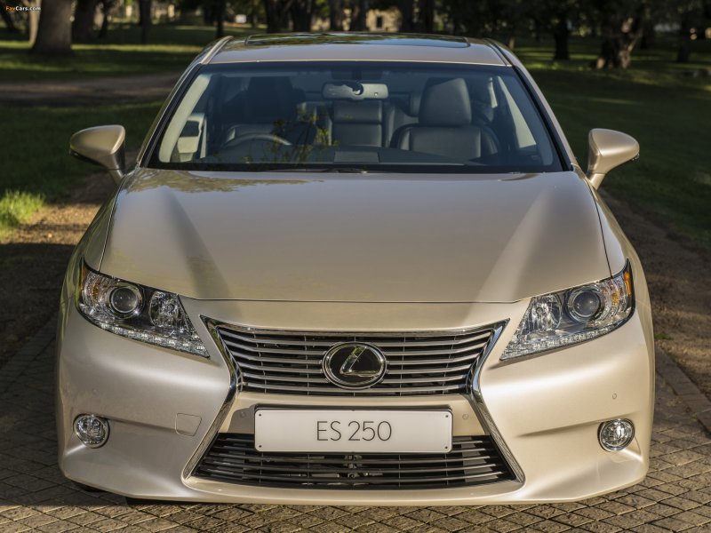 Лексус Lexus es250
