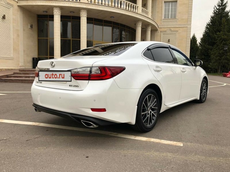 Лексус седан es 250