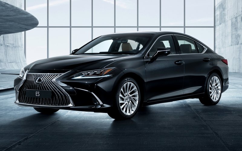 Lexus es 250 2015 зад