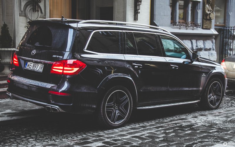 Mercedes-Benz gl 63 AMG
