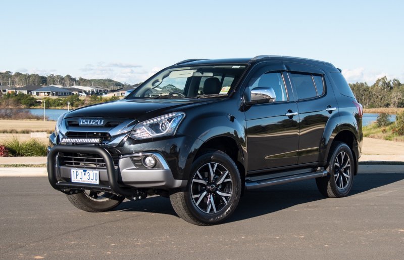 Mu x Isuzu 2019