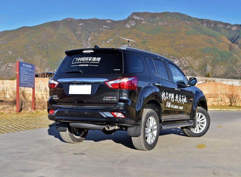 Isuzu mu-x 2018