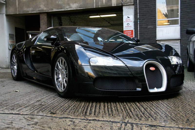 Bugatti 2009 Veyron чёрный