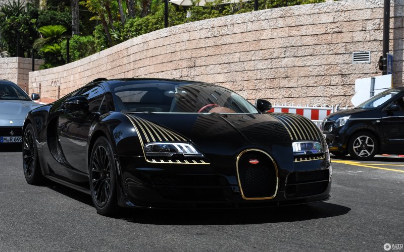 Bugatti 2009 Veyron чёрный